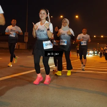 Runner Photo 7236798