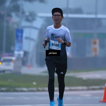 Runner Photo 7236815