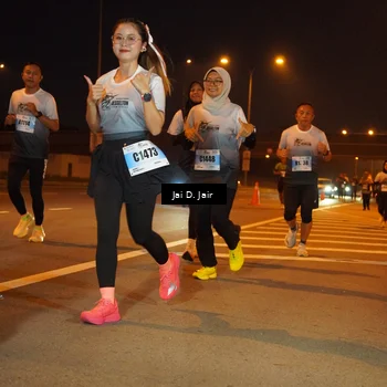 Runner Photo 7236860