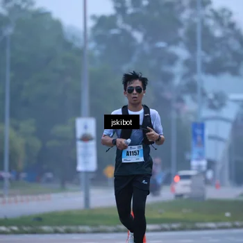 Runner Photo 7236869