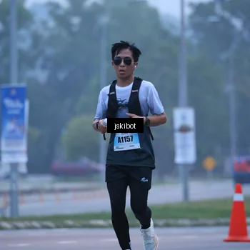 Runner Photo 7236871