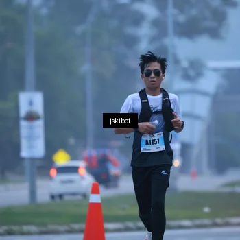 Runner Photo 7236879