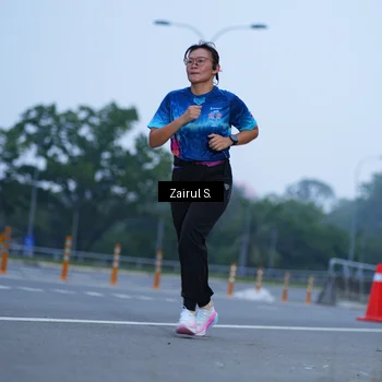 Runner Photo 7236918