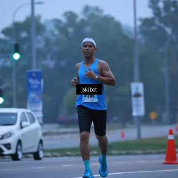 Runner Photo 7236993