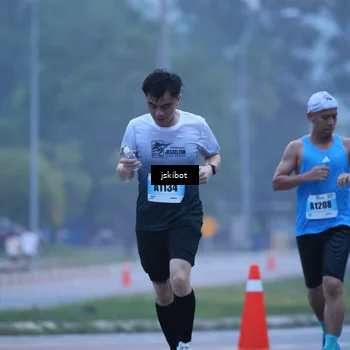 Runner Photo 7237042