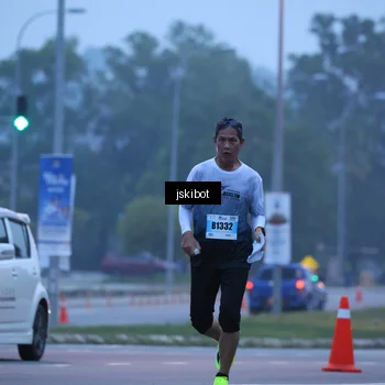 Runner Photo 7237270