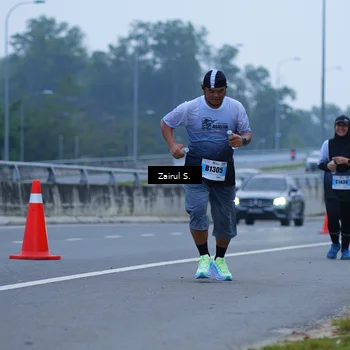 Runner Photo 7237291