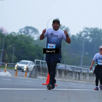 Runner Photo 7237449