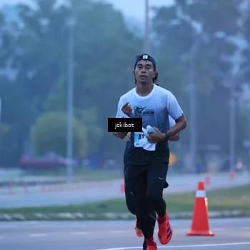 Runner Photo 7237458