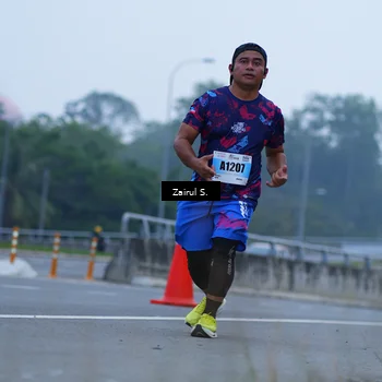 Runner Photo 7237477