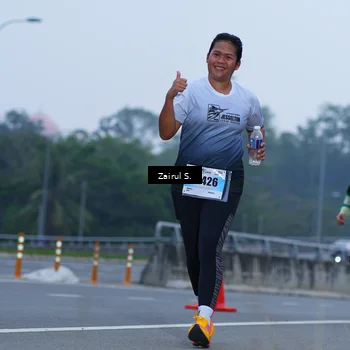 Runner Photo 7237840