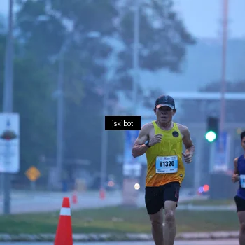 Runner Photo 7237849