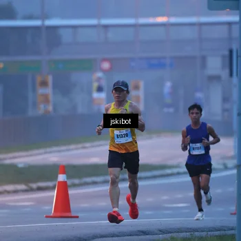 Runner Photo 7237861