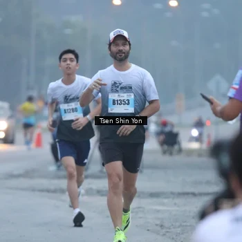 Runner Photo 7237884