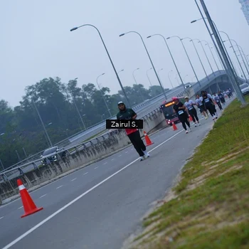 Runner Photo 7237893