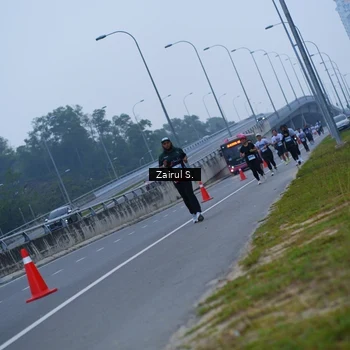 Runner Photo 7237894
