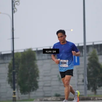 Runner Photo 7238040