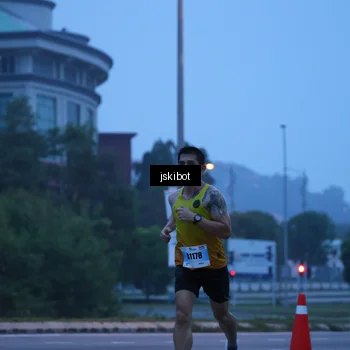 Runner Photo 7238434