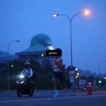 Runner Photo 7238459