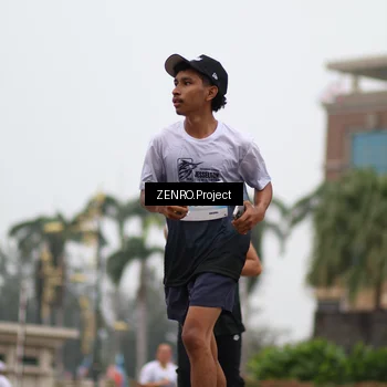 Runner Photo 7238493