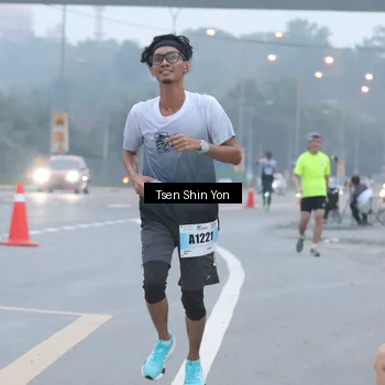 Runner Photo 7238702