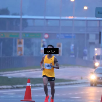 Runner Photo 7238706