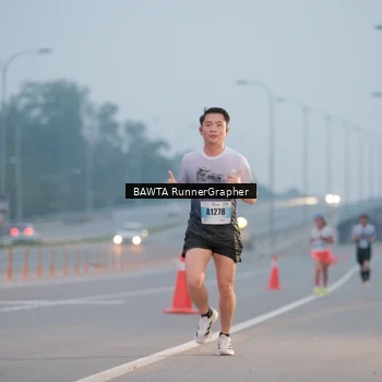 Runner Photo 7238716