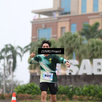 Runner Photo 7239045