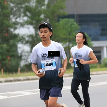 Runner Photo 7239092