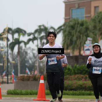 Runner Photo 7239148