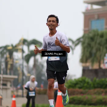Runner Photo 7239438