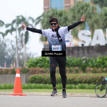 Runner Photo 7239496