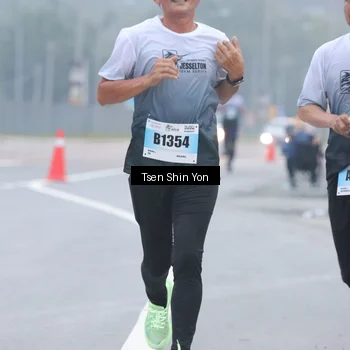 Runner Photo 7239610