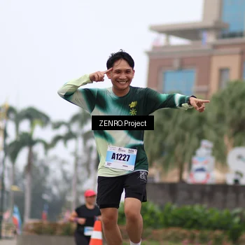 Runner Photo 7239984