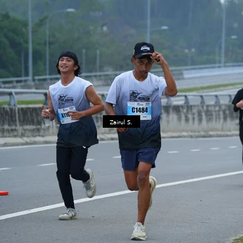 Runner Photo 7240030
