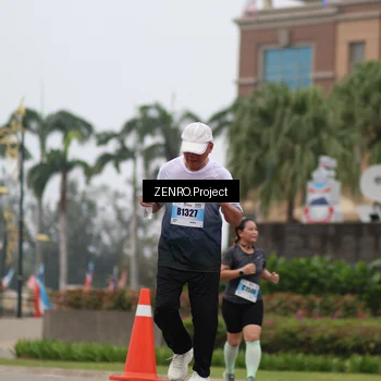 Runner Photo 7240416