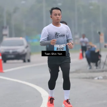Runner Photo 7240418