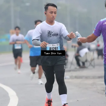 Runner Photo 7240448