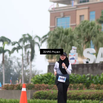 Runner Photo 7240452