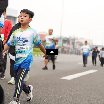 Runner Photo 7240543