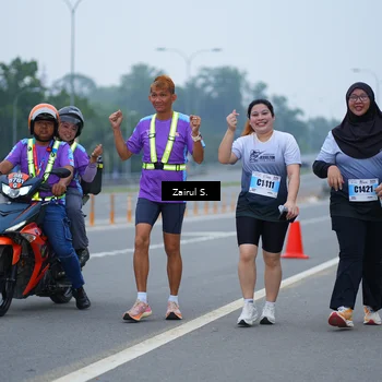 Runner Photo 7240570