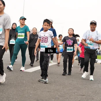 Runner Photo 7240653