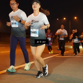 Runner Photo 7240665