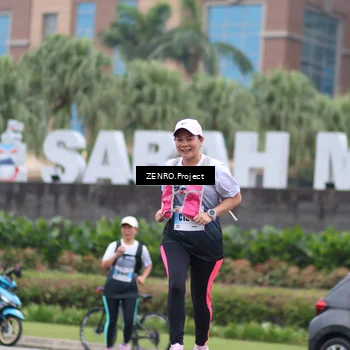 Runner Photo 7240673