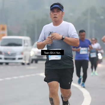 Runner Photo 7240746