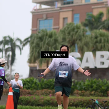 Runner Photo 7240771