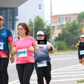 Runner Photo 7240773
