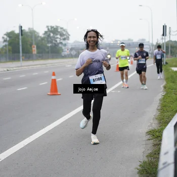 Runner Photo 7240779