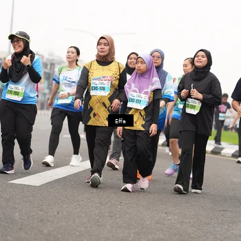 Runner Photo 7240798