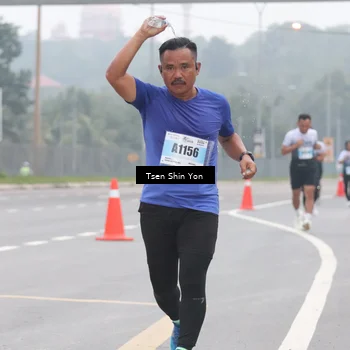 Runner Photo 7240839